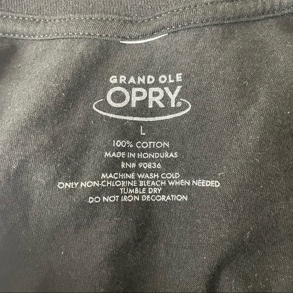 GRAND OLE OPRY COUNTRY MUSIC BEDAZZLED GUITAR T-SHIRT LARGE - Picture 4 of 4